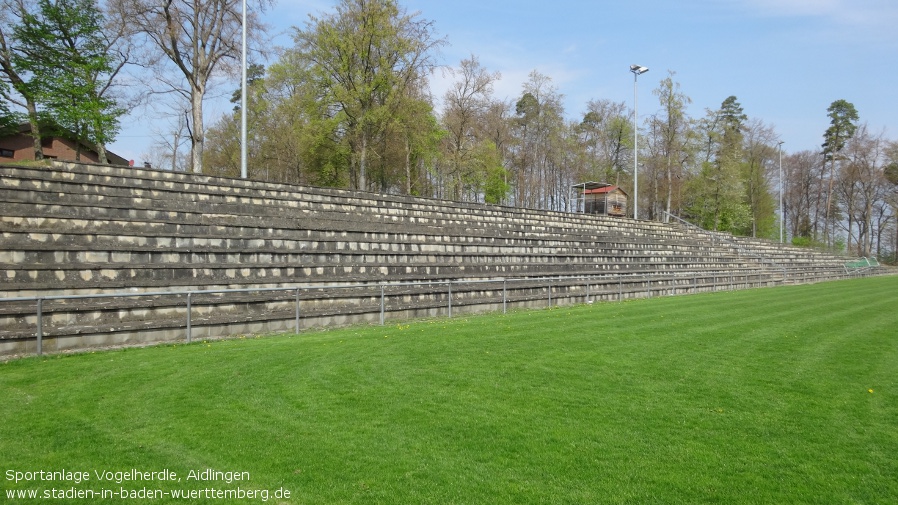 Aidlingen, Sportanlage Vogelherdle