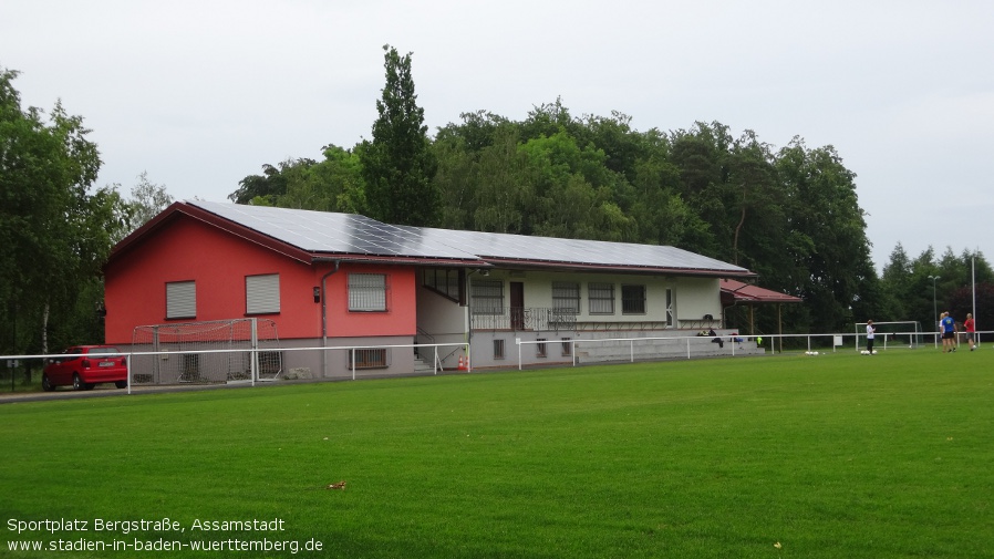 Assamstadt, Sportplatz Bergstraße