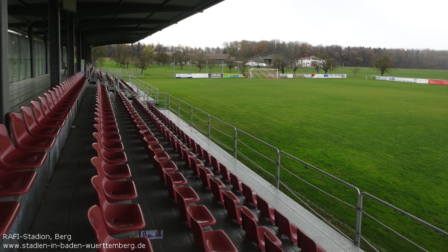 RAFI-Stadion, Berg