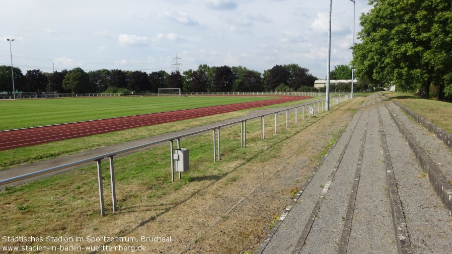 Bruchsal, Städtisches Stadion im Sportzentrum