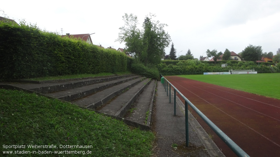 Dotternhausen, Sportplatz Weiherstraße