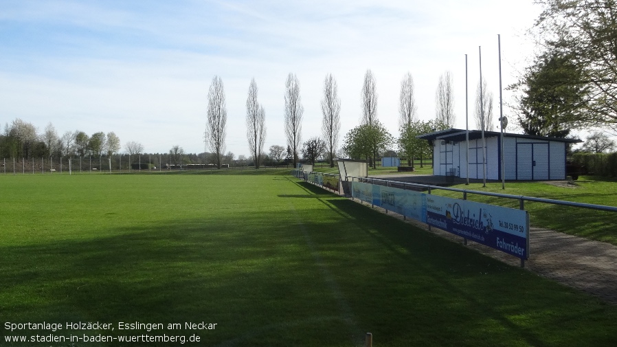 Esslingen am Neckar, Sportanlage Holzäcker