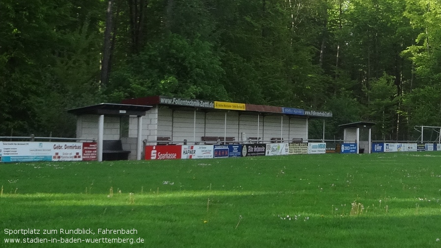 Fahrenbach, Sportplatz zum Rundblick