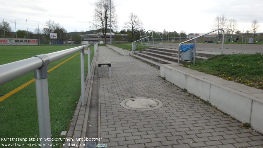 Großbottwar, Kunstrasenplatz am Stockbrunnen