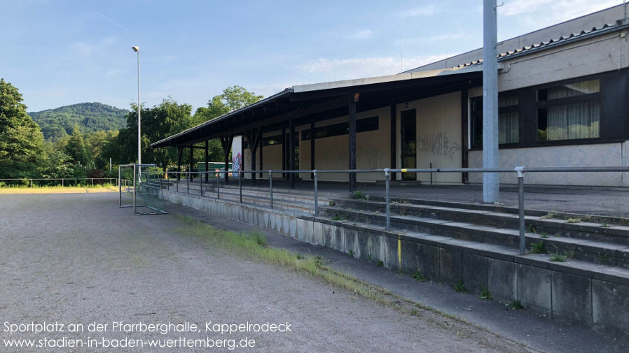 Kappelrodeck, Sportplatz an der Pfarrberghalle