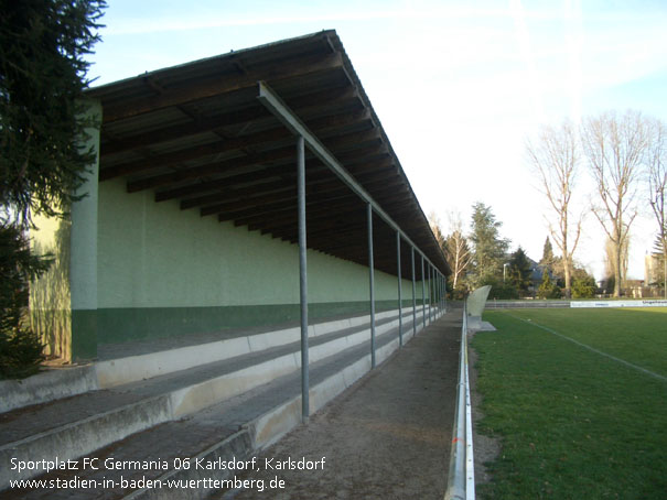 Kolfartstadion, Karlsdorf