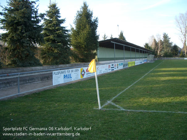 Kolfartstadion, Karlsdorf