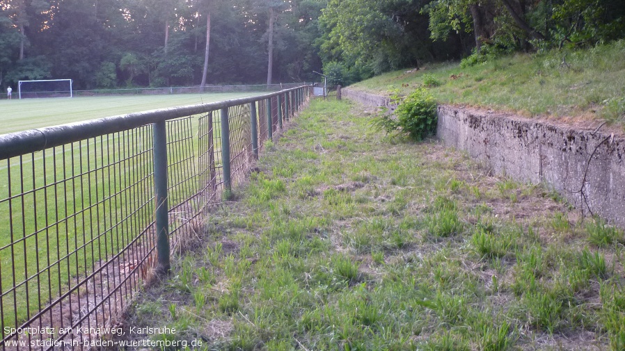 FC 21-Sportplatz am Kanalweg, Karlsruhe