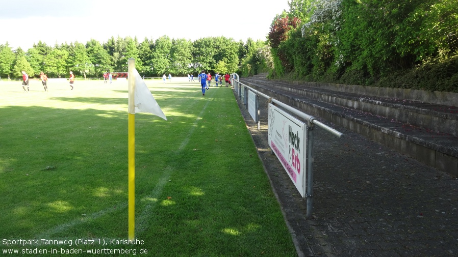 Karlsruhe, Sportpark Tannenweg Platz 1