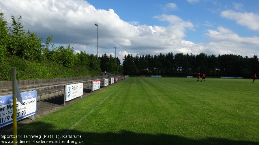 Karlsruhe, Sportpark Tannenweg Platz 1