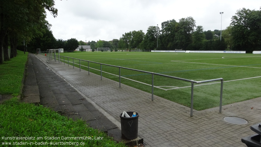 Lahr, Kunstrasenplatz am Stadion Dammenmühle