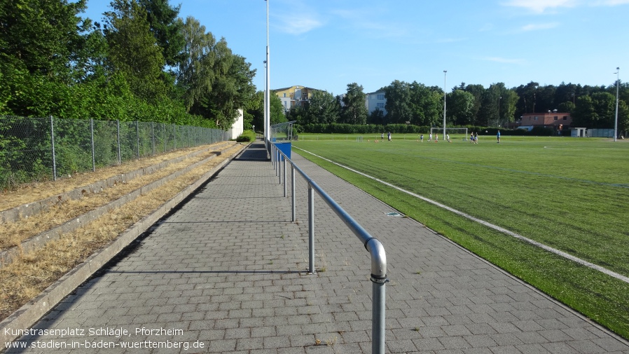 Pforzheim, Kunstrasenplatz Schlägle