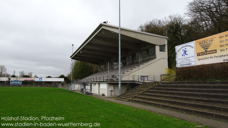 Holzhof-Stadion, Pforzheim