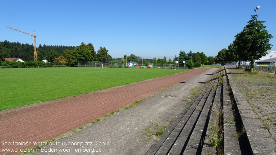 Schlier, Sportanlage Wetzisreute