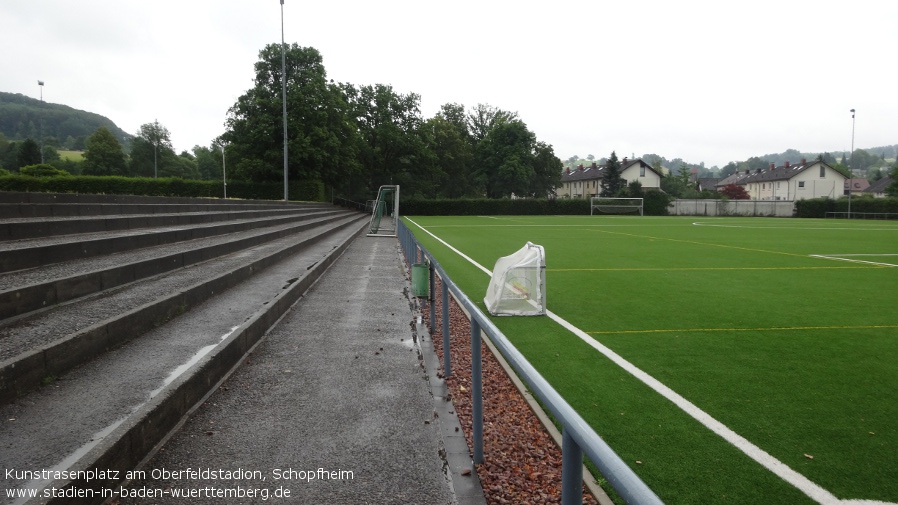 Schopfheim, Kunstrasenplatz am Oberfeldstadion