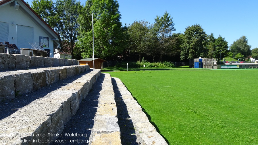 Waldburg, Sportplatz Amtzeller Straße