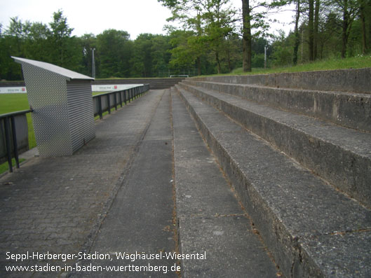 Seppl-Herberger-Stadion, Waghäusel-Wiesental