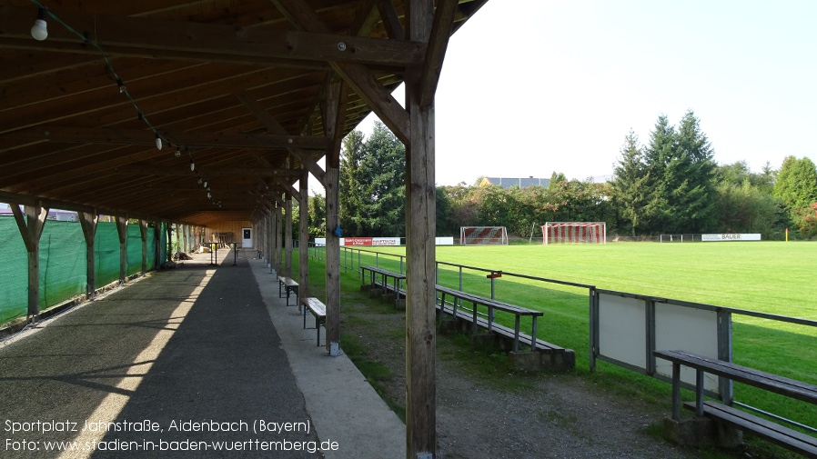 Aidenbach, Sportplatz Jahnstraße