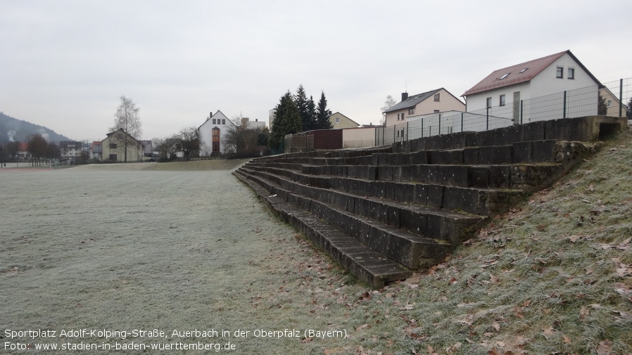 Sportplatz Adolf-Kolping-Straße, Auerbach in der Oberpfalz (Bayern)