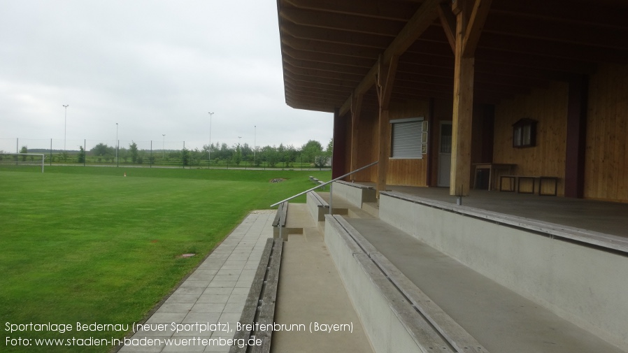 Breitenbrunn, Sportplatz Bedernau