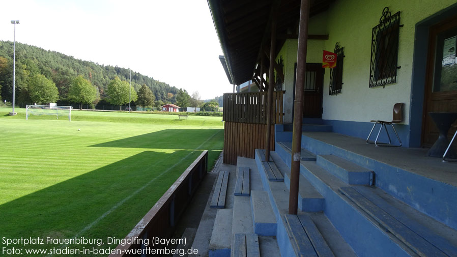 Dingolfing, Sportplatz Frauenbiburg