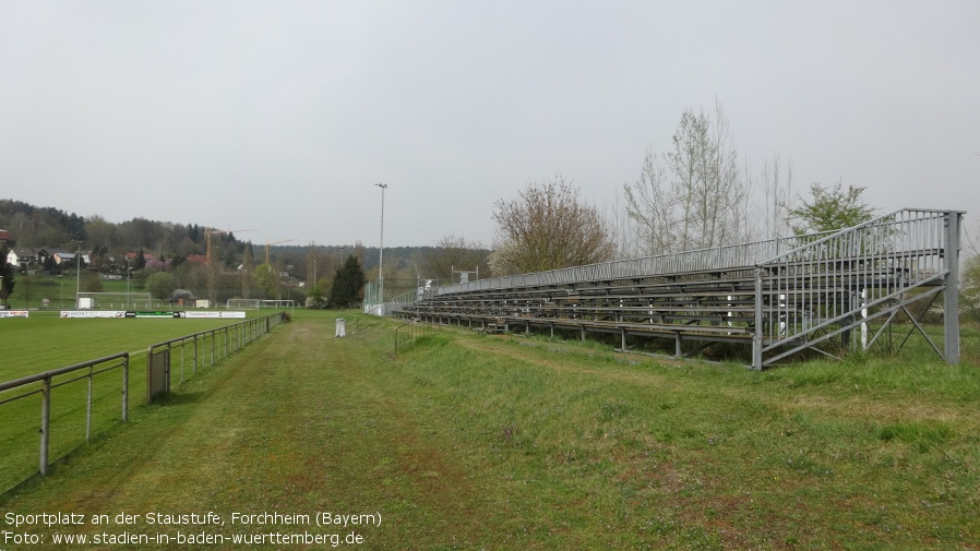 Forchheim, Sportplatz an der Staustufe (Bayern)