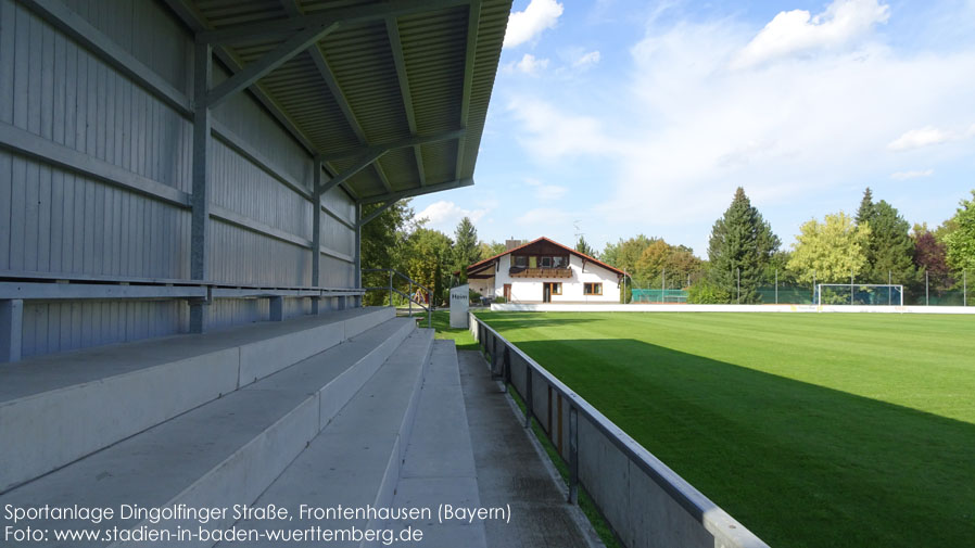 Frontenhausen, Sportanlage Dingolfinger Straße