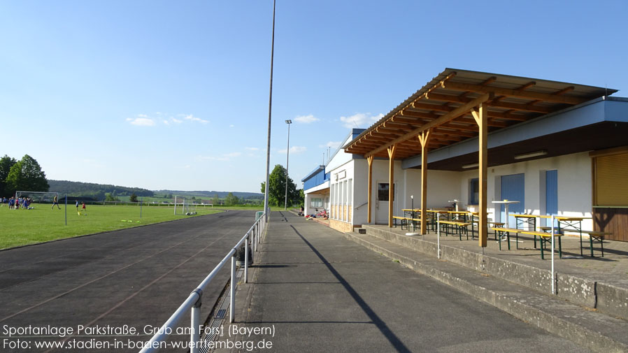 Grub am Forst, Sportanlage Parkstraße