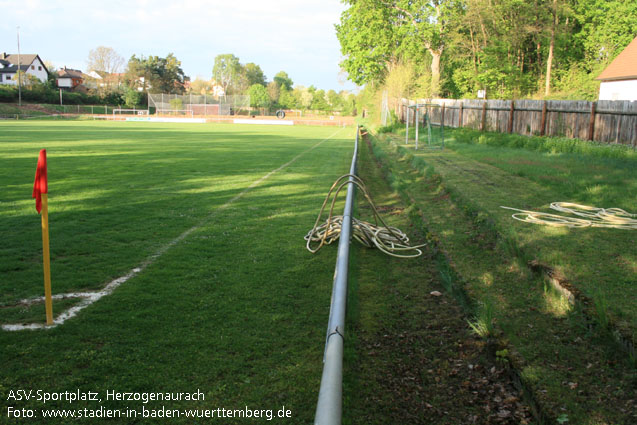 ASV-Sportplatz, Herzogenaurach (Bayern)