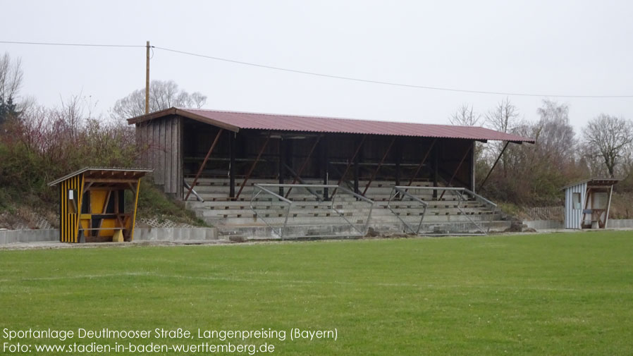 Langenpreising, Sportanlage Deutlmooser Straße