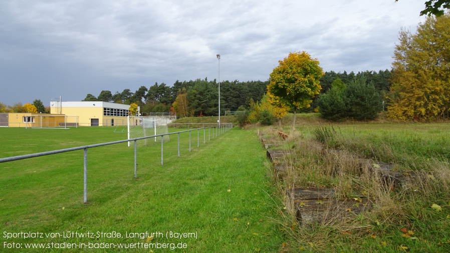 Langfurth, Sportplatz von-Lüttwitz-Straße