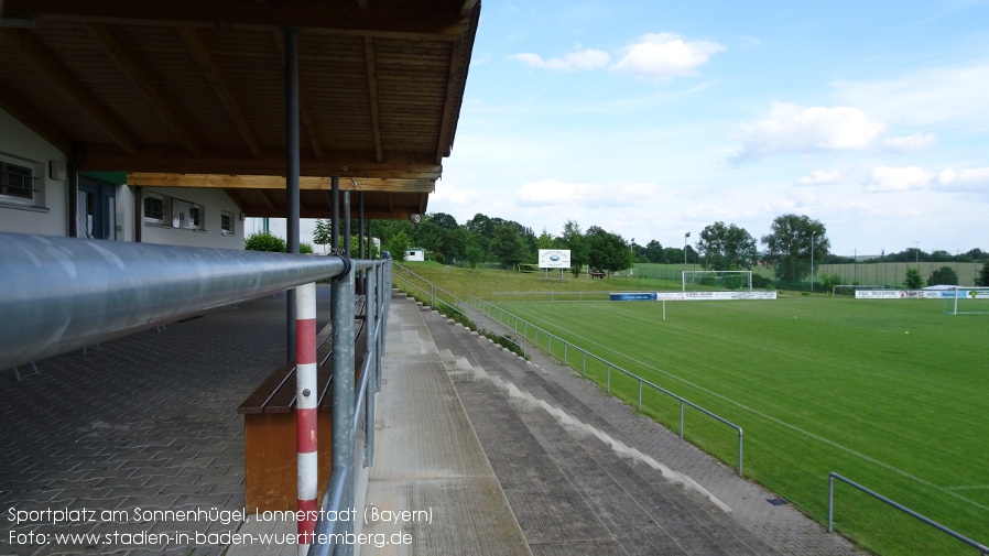 Lonnerstadt, Sportplatz am Sonnenhügel