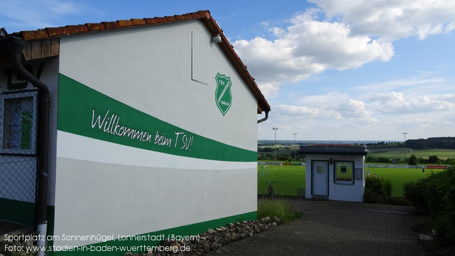 Lonnerstadt, Sportplatz am Sonnenhügel