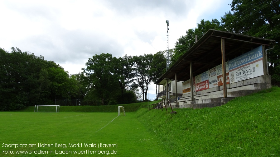 Markt Wald, Sportplatz am hohen Berg