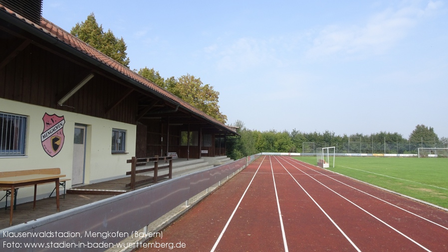 Mengkofen, Klausenwaldstadion