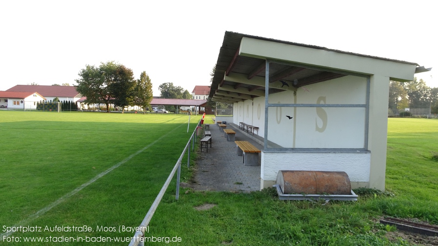 Moos, Sportplatz Aufeldstraße