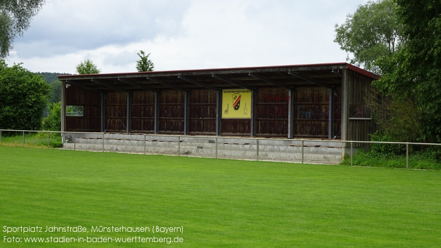 Münsterhausen, Sportplatz Jahnstraße