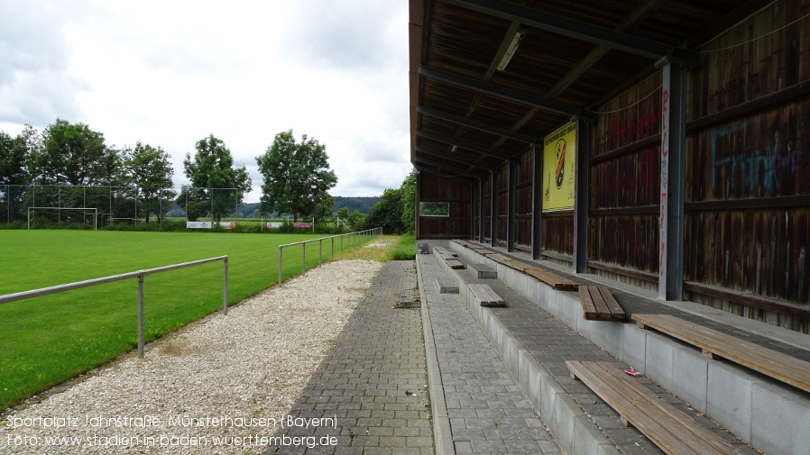 Münsterhausen, Sportplatz Jahnstraße