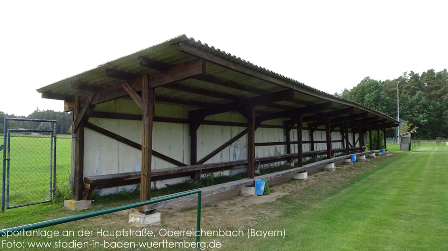 Oberreichenbach, Sportanlage an der Hauptstraße