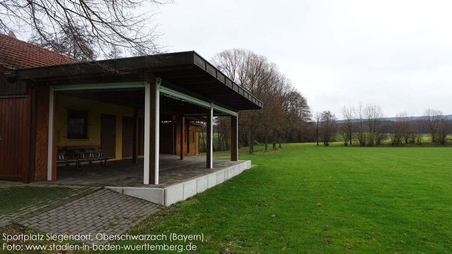 Oberschwarzach, Sportplatz Siegendorf