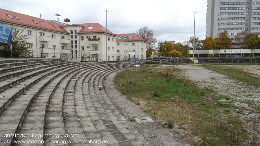 Regensburg, Jahnstadion