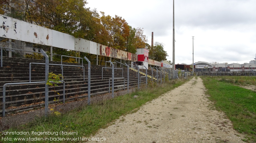 Regensburg, Jahnstadion