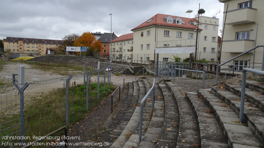 Regensburg, Jahnstadion