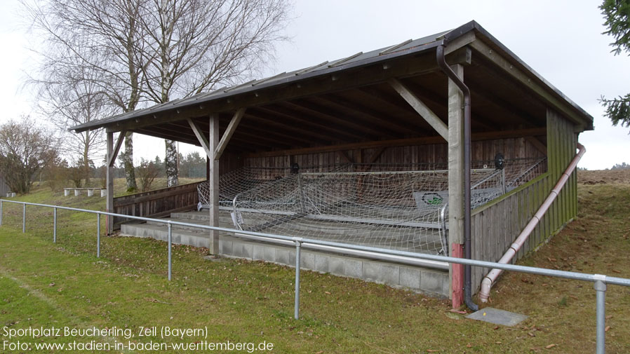 Zell, Sportplatz Beucherling