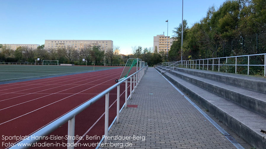 Berlin-Prenzlauer Berg, Sportplatz Hanns-Eisler-Straße