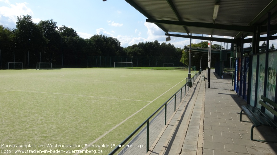 Eberswalde, Kunstrasenplatz am Westendstadion