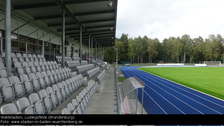 Ludwigsfelde, Waldstadion