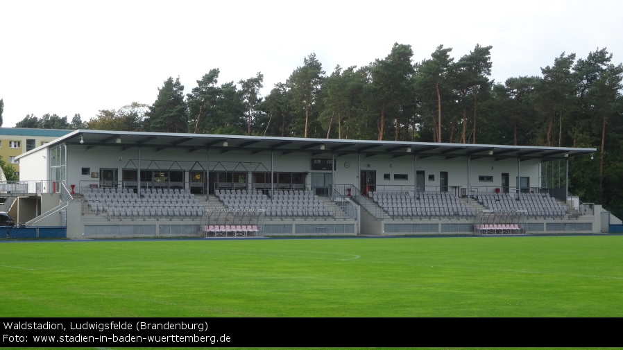 Ludwigsfelde, Waldstadion