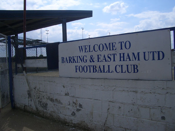 Mayesbrook Park, Barking FC
