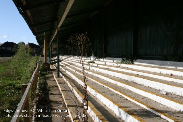 White Lion Ground, Edgware Town FC